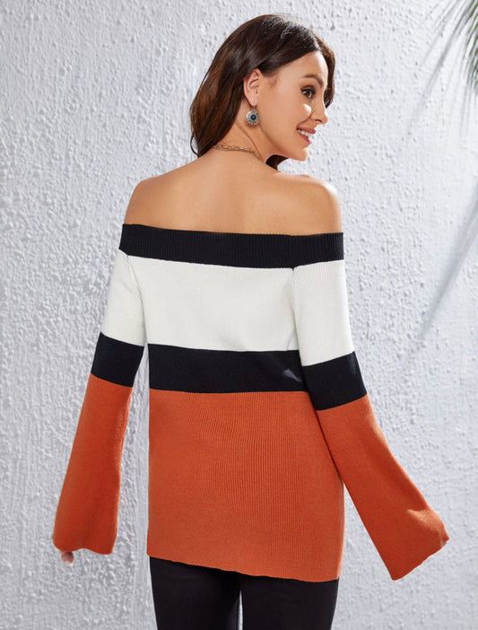 Sueter sin hombros color combinado