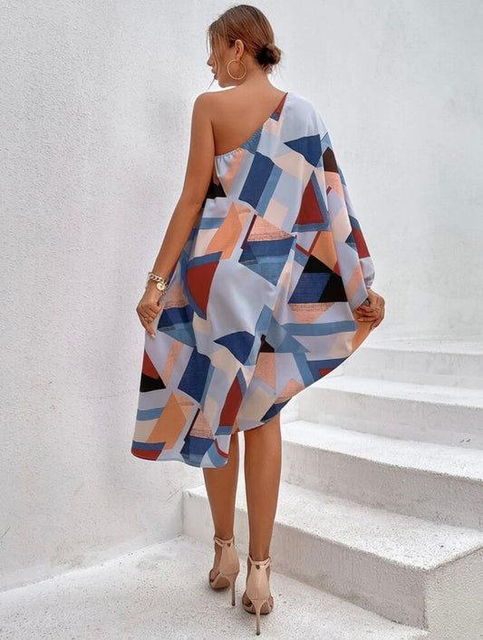 Vestido con estampado geométrico de un hombro