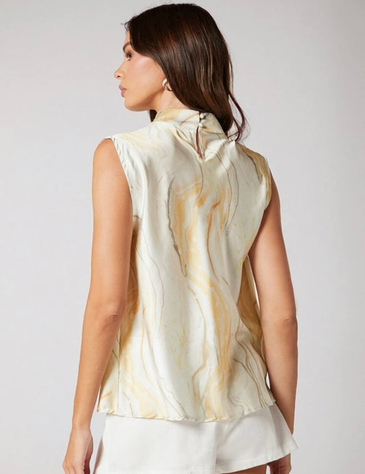 Blusa con estampado de dibujo cuello vuelto fruncido