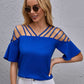 Blusa con diseño en hombros